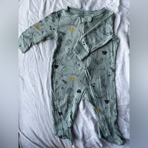 Carter’s Baby Boy Blue Dinosaur Footie Pajamas 6m